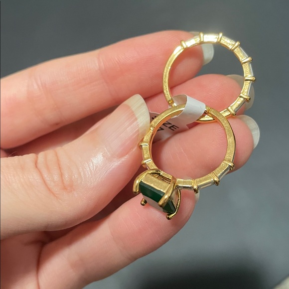 Elegant Green and Gold Ring size 7 emerald baguette 2 rings set - Picture 7 of 13